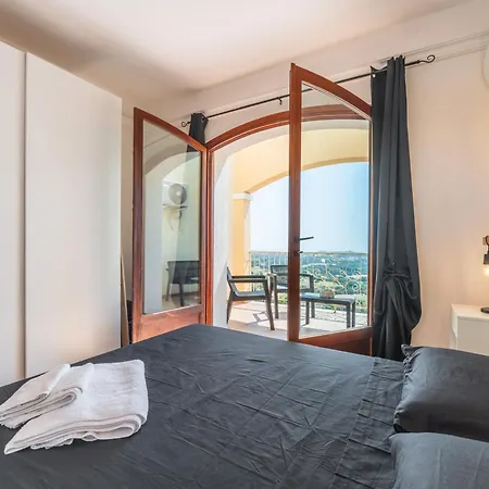 In Is Molas Golf Club Apartment Pula
