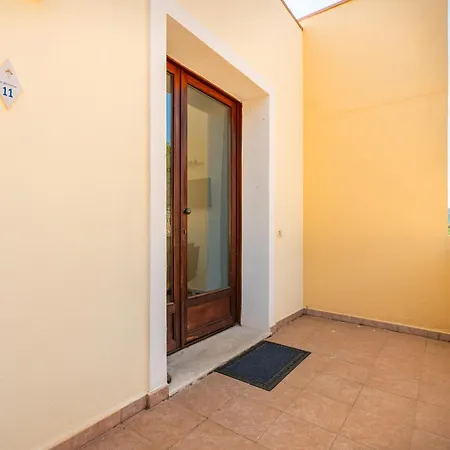 In Is Molas Golf Club Apartment