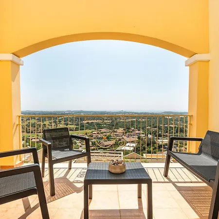 In Is Molas Golf Club Apartment *